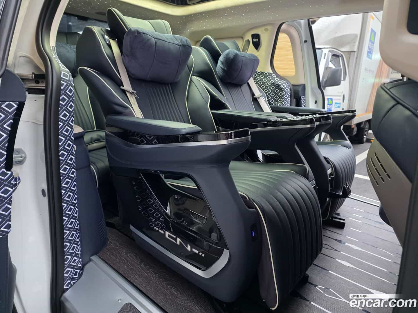 Canival Kia 2025.3-OPTION-020