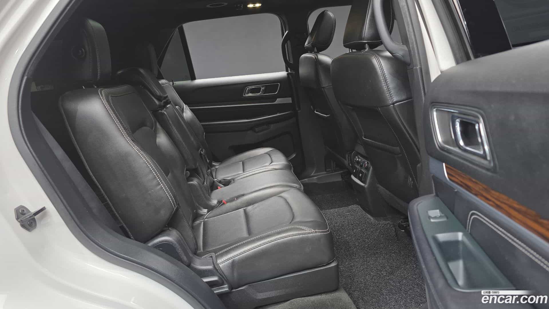 Explorer Ford 2018.7-OPTION-016