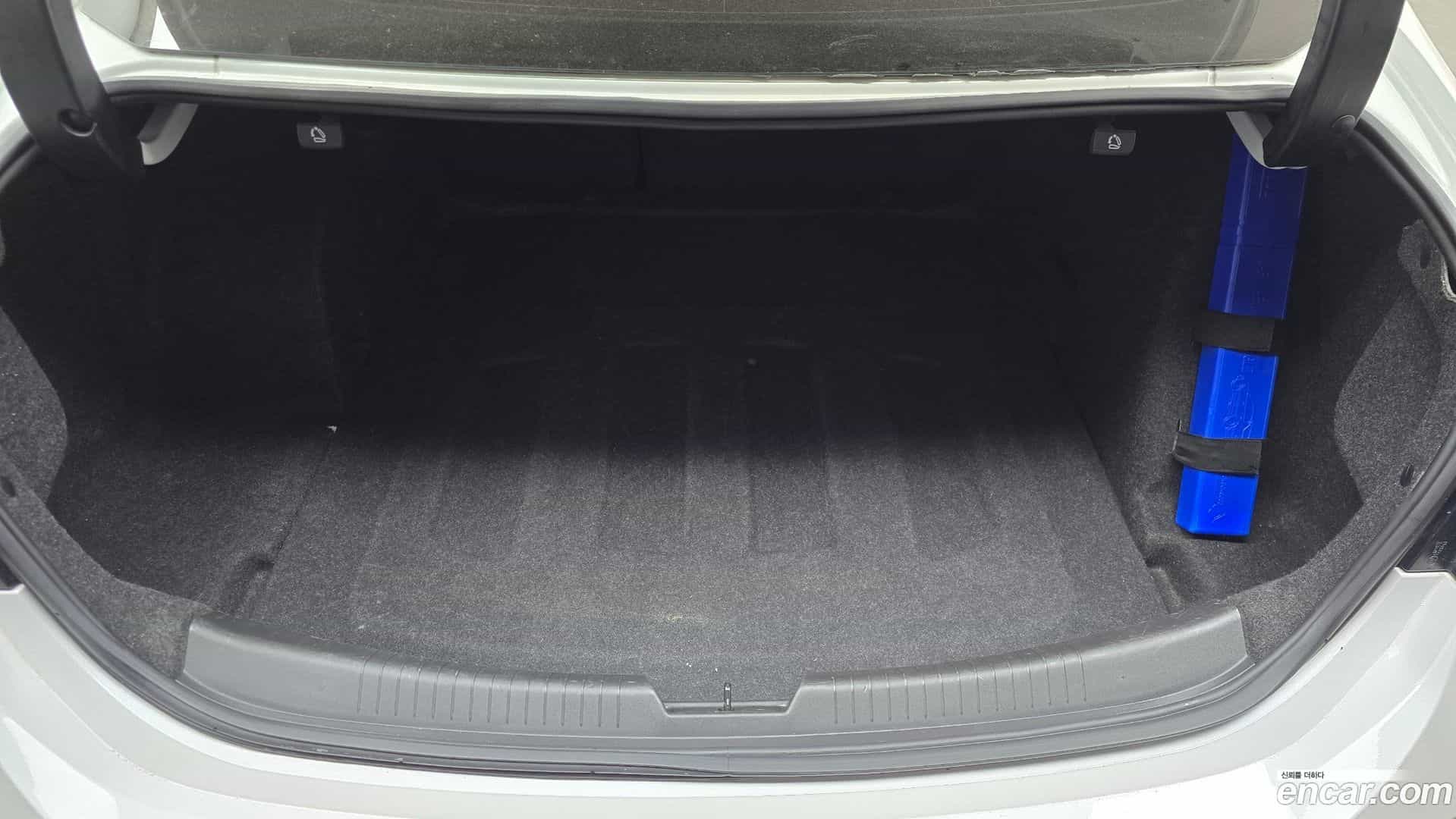 Malibu Chevrolet 2019.3-OPTION-024