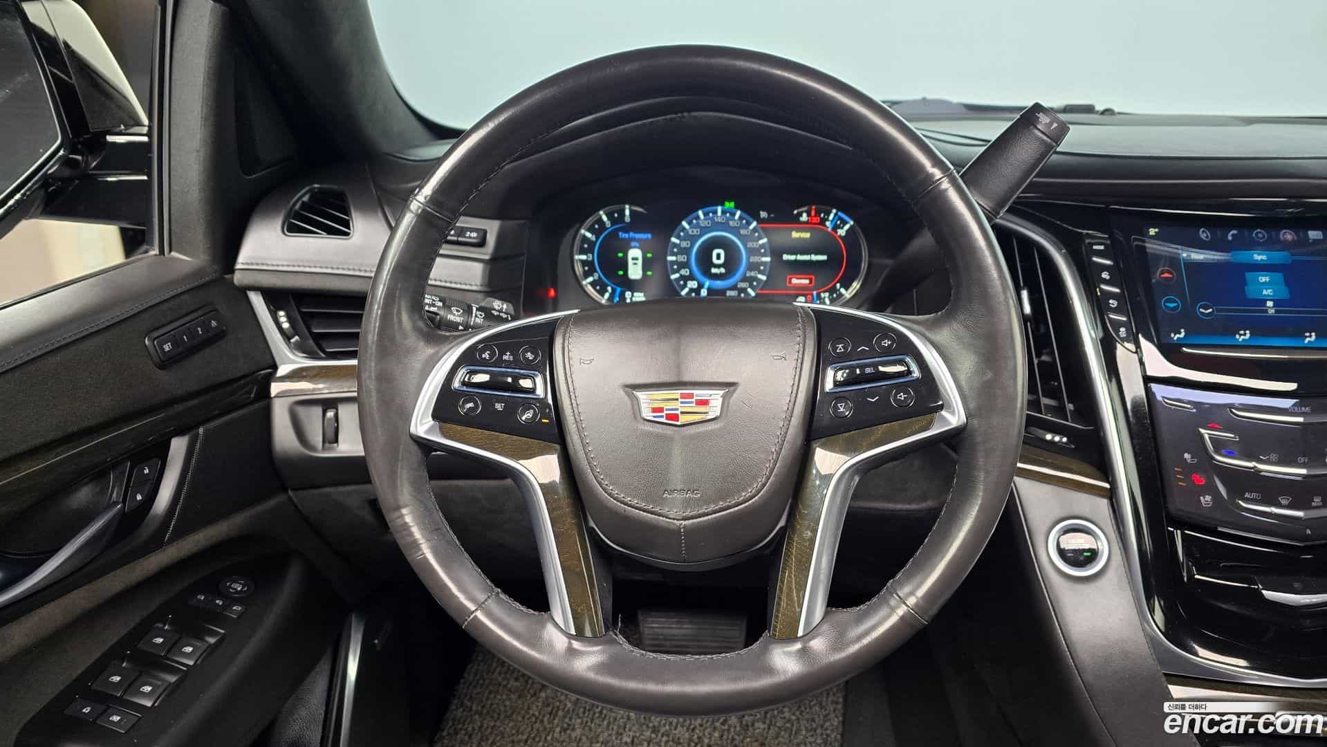 Escalade Cadillac 2018.4-OPTION-017
