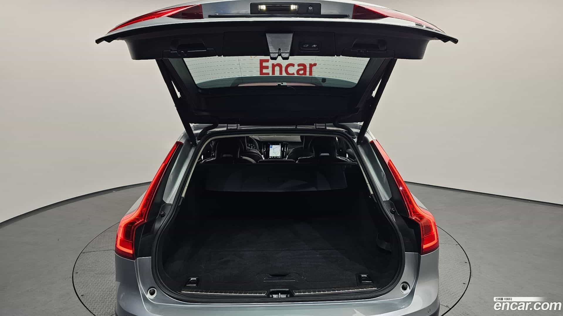 V90 Volvo 2017.4-OPTION-024