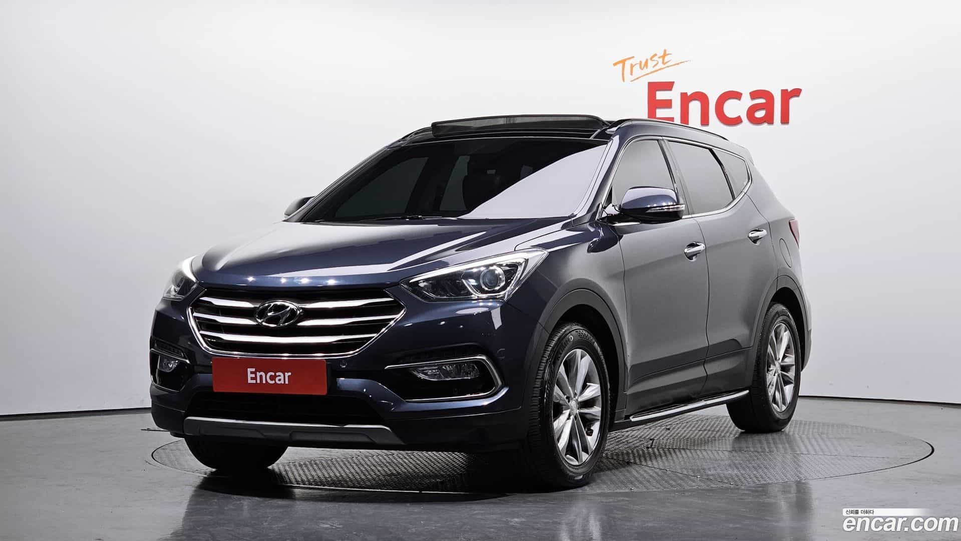 Santafe Hyundai 2017.11-OUTER-001