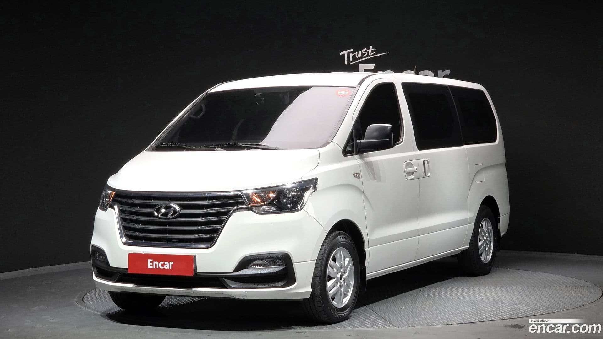 Main__Slider__Photo:Starex Hyundai 2020.5-0