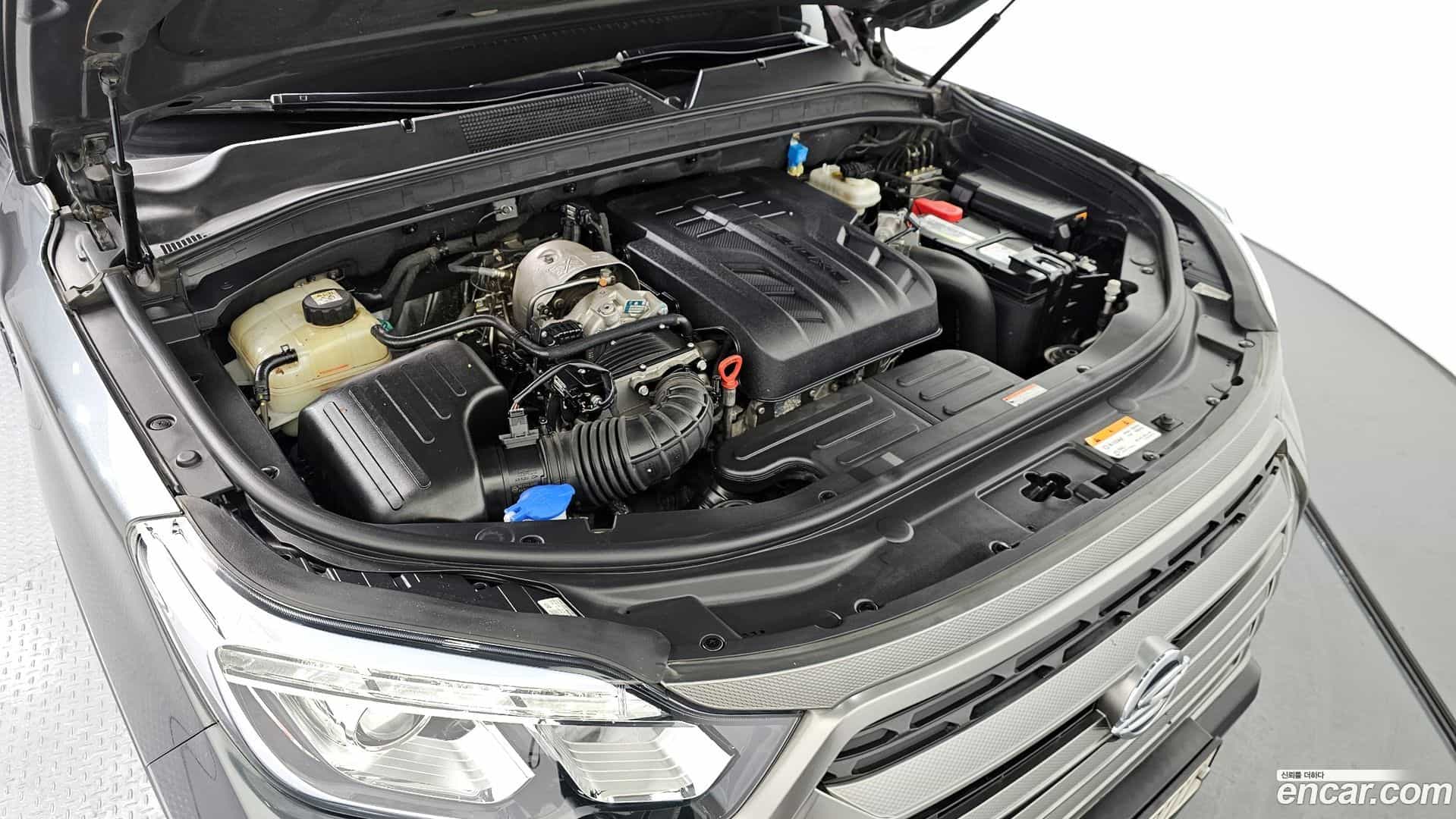 Rexton KG Mobility 2022.3-INNER-006