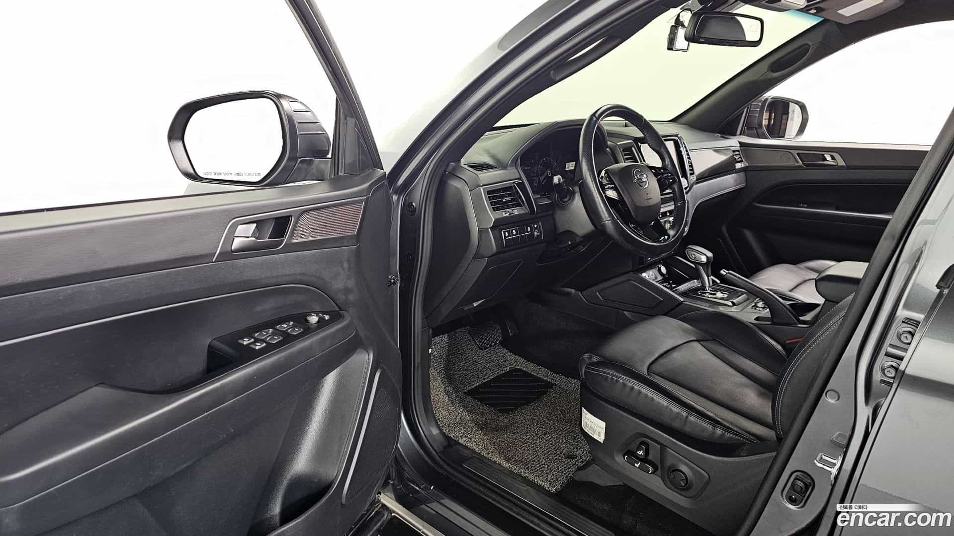 Rexton KG Mobility 2022.3-OPTION-015