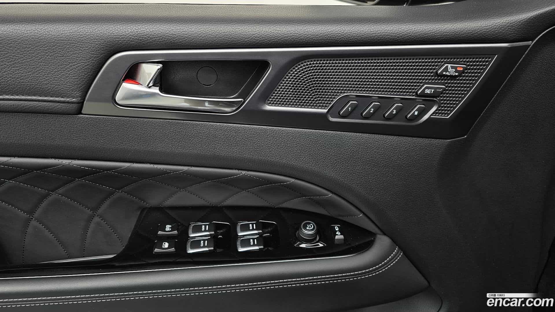 Rexton KG Mobility 2023.5-OPTION-021