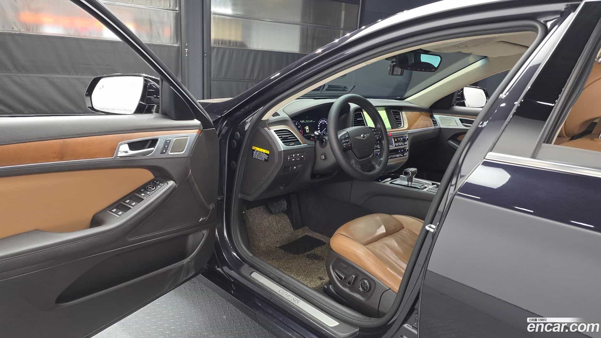 G80 Genesis 2016.10-INNER-010