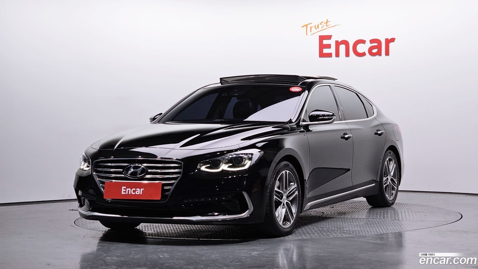 Main__Slider__Photo:Grandeur Hyundai 2016.11-0