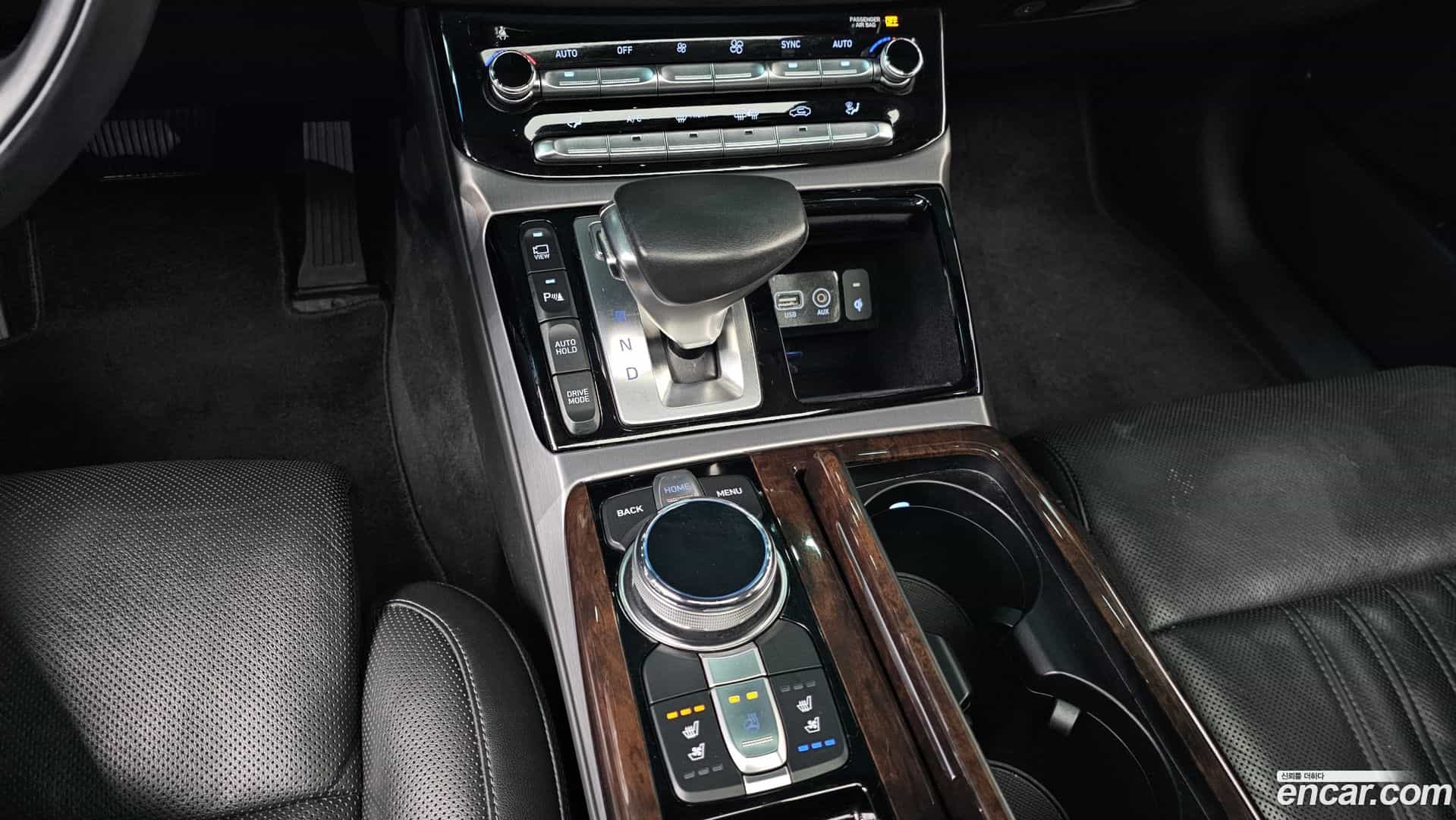 EQ900 Genesis 2016.0-INNER-009
