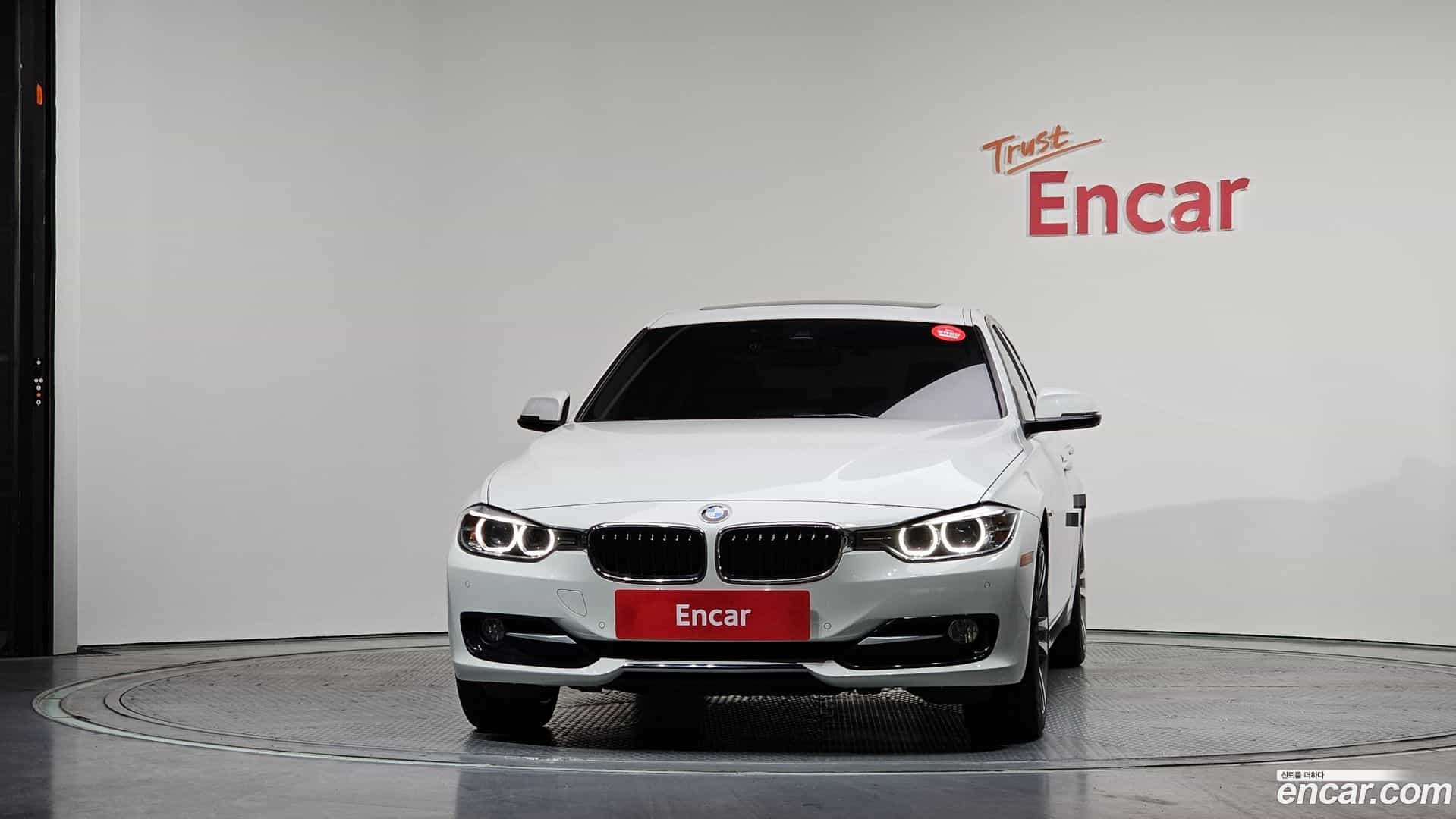 3-Series BMW 2015.5-OUTER-002
