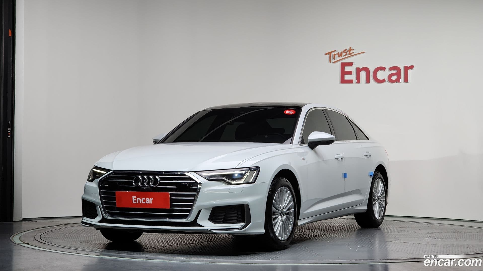 Main__Slider__Photo:A6 Audi 2021.3-0