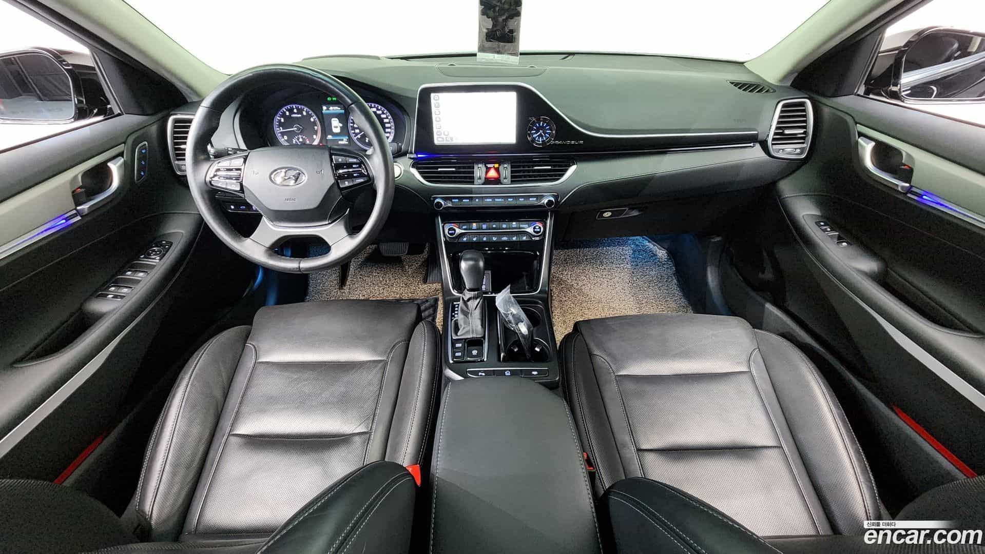Grandeur Hyundai 2018.5-INNER-007