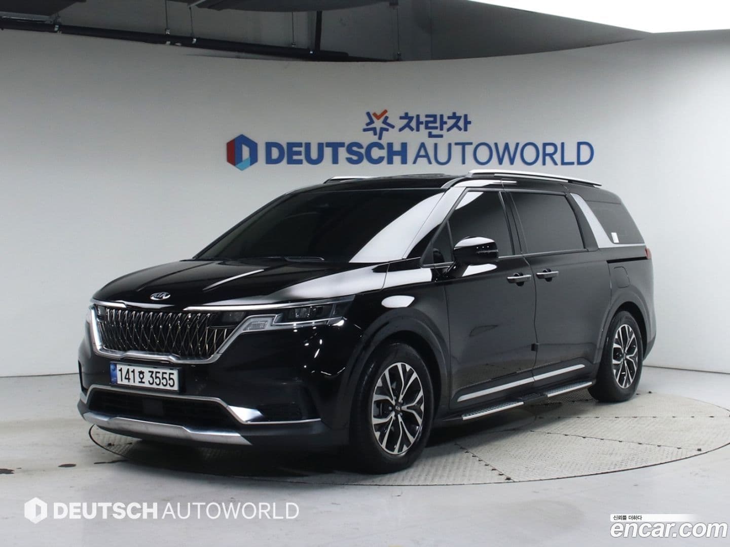 Main__Slider__Photo:Canival Kia 2021.5-0