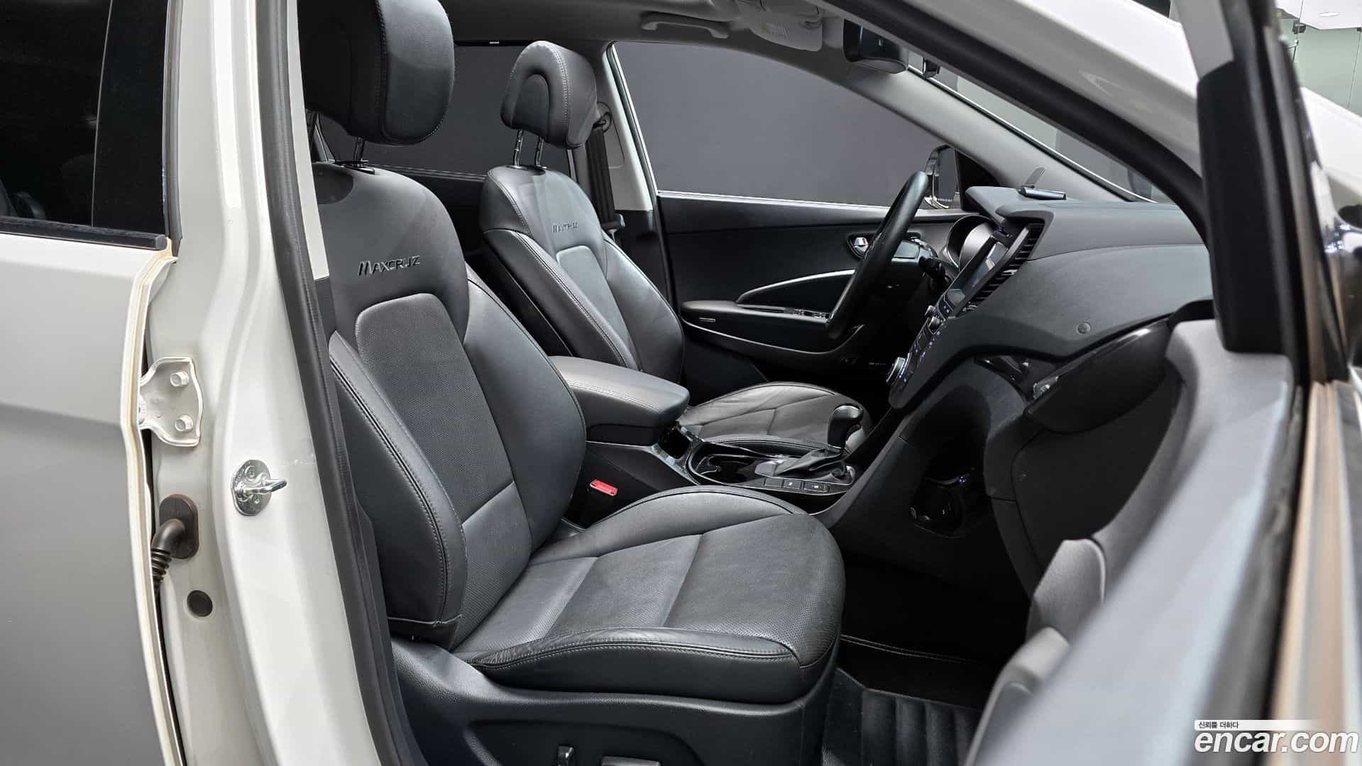 Maxcruz Hyundai 2014.11-INNER-010