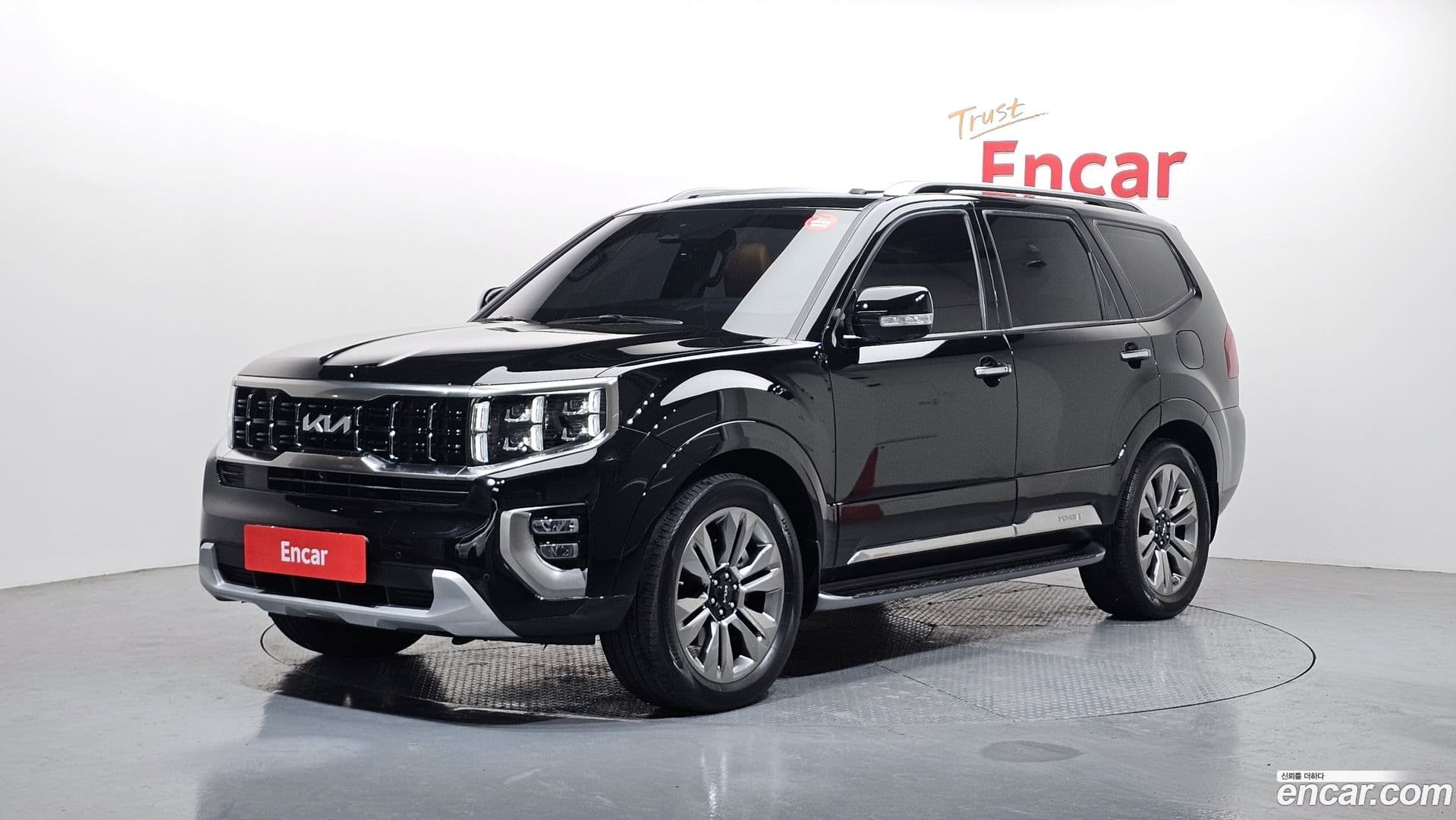 Main__Slider__Photo:Mohave Kia 2023.7-0