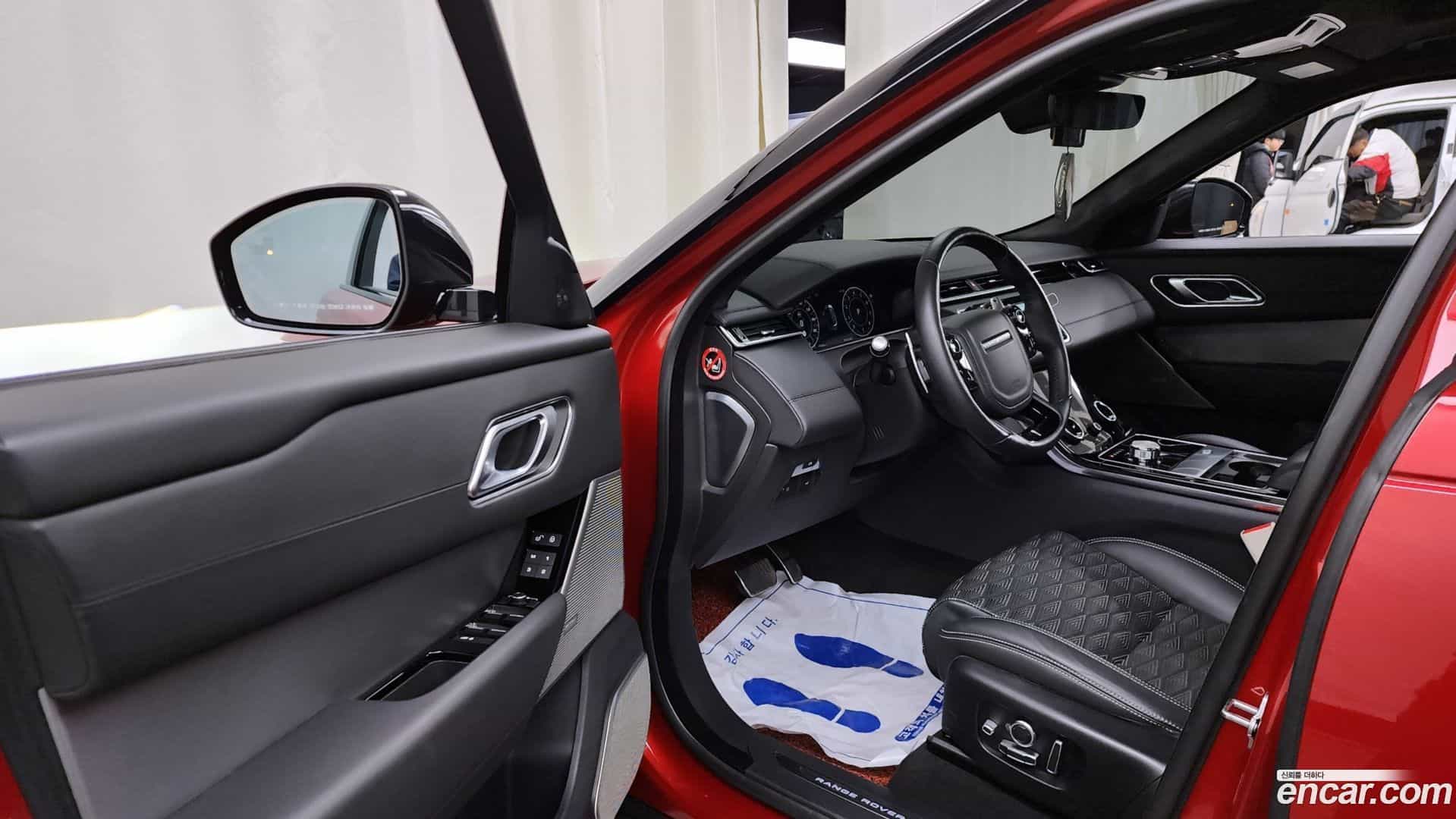 Range Rover Velar Land Rover 2019.11-INNER-010