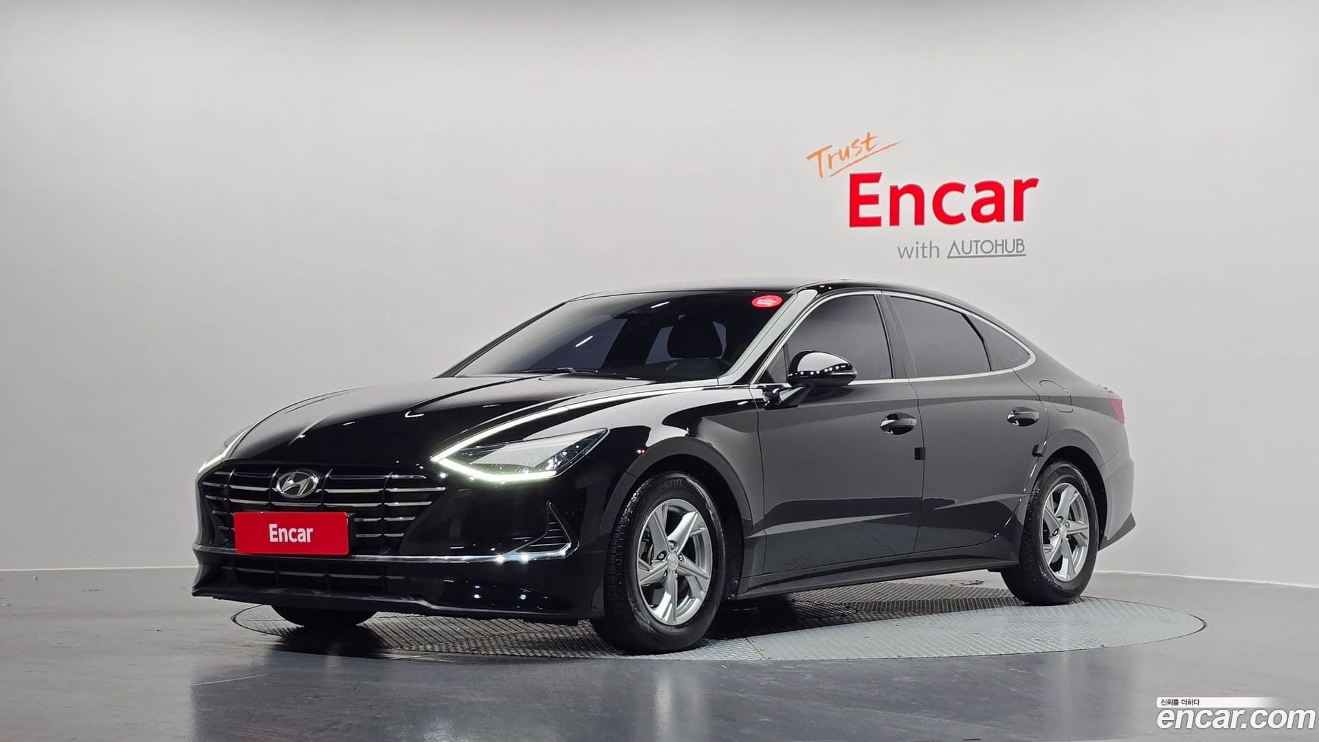 Main__Slider__Photo:Sonata Hyundai 2019.4-0