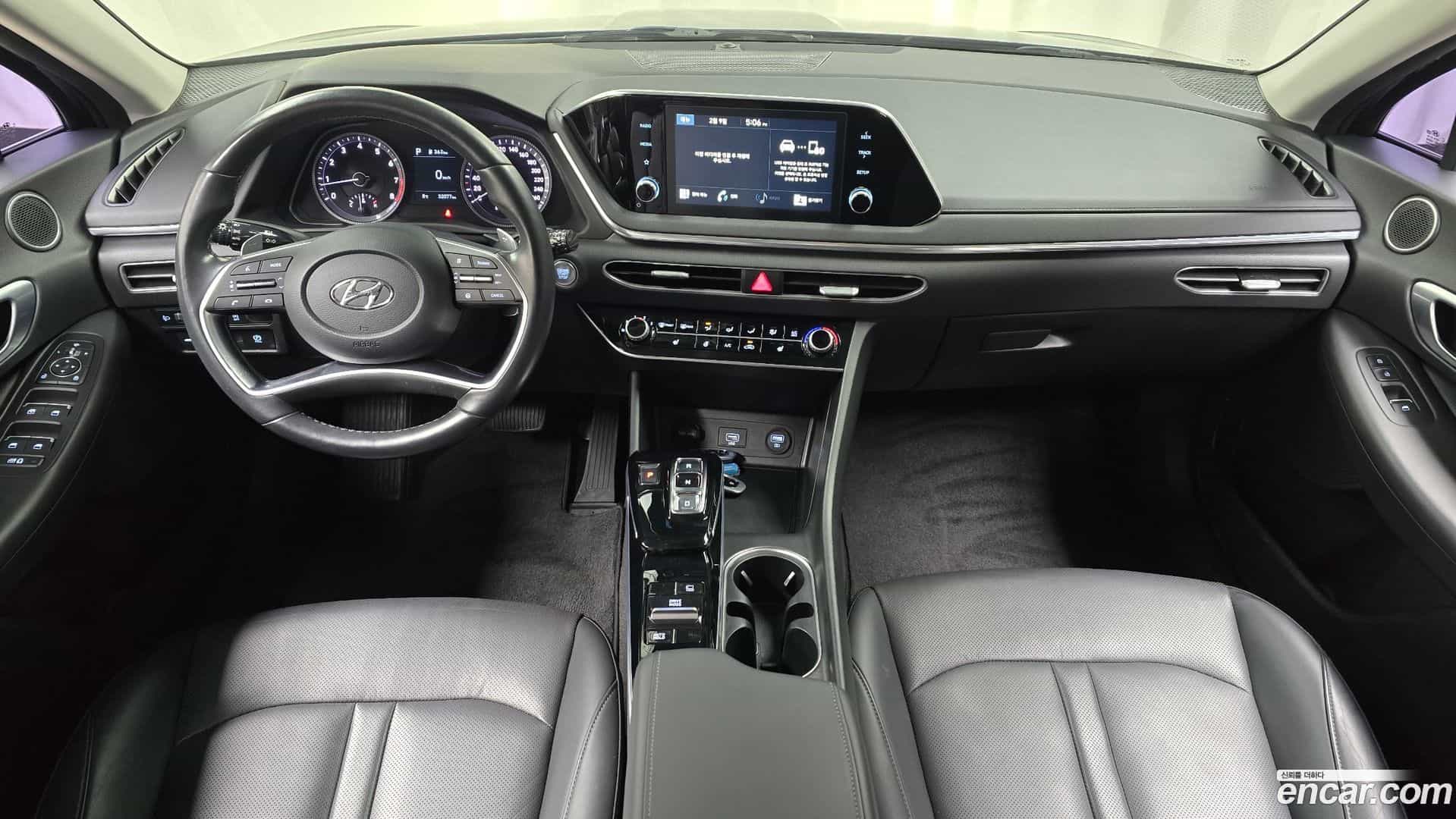 Sonata Hyundai 2019.4-INNER-007