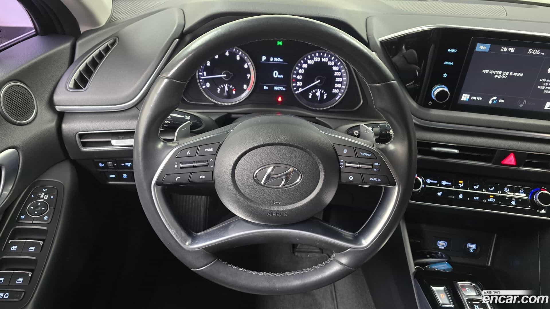 Sonata Hyundai 2019.4-OPTION-017