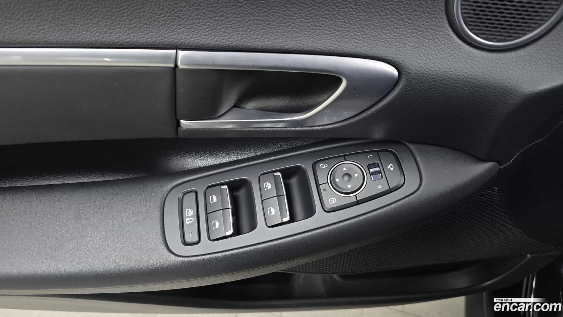 Sonata Hyundai 2019.4-OPTION-022