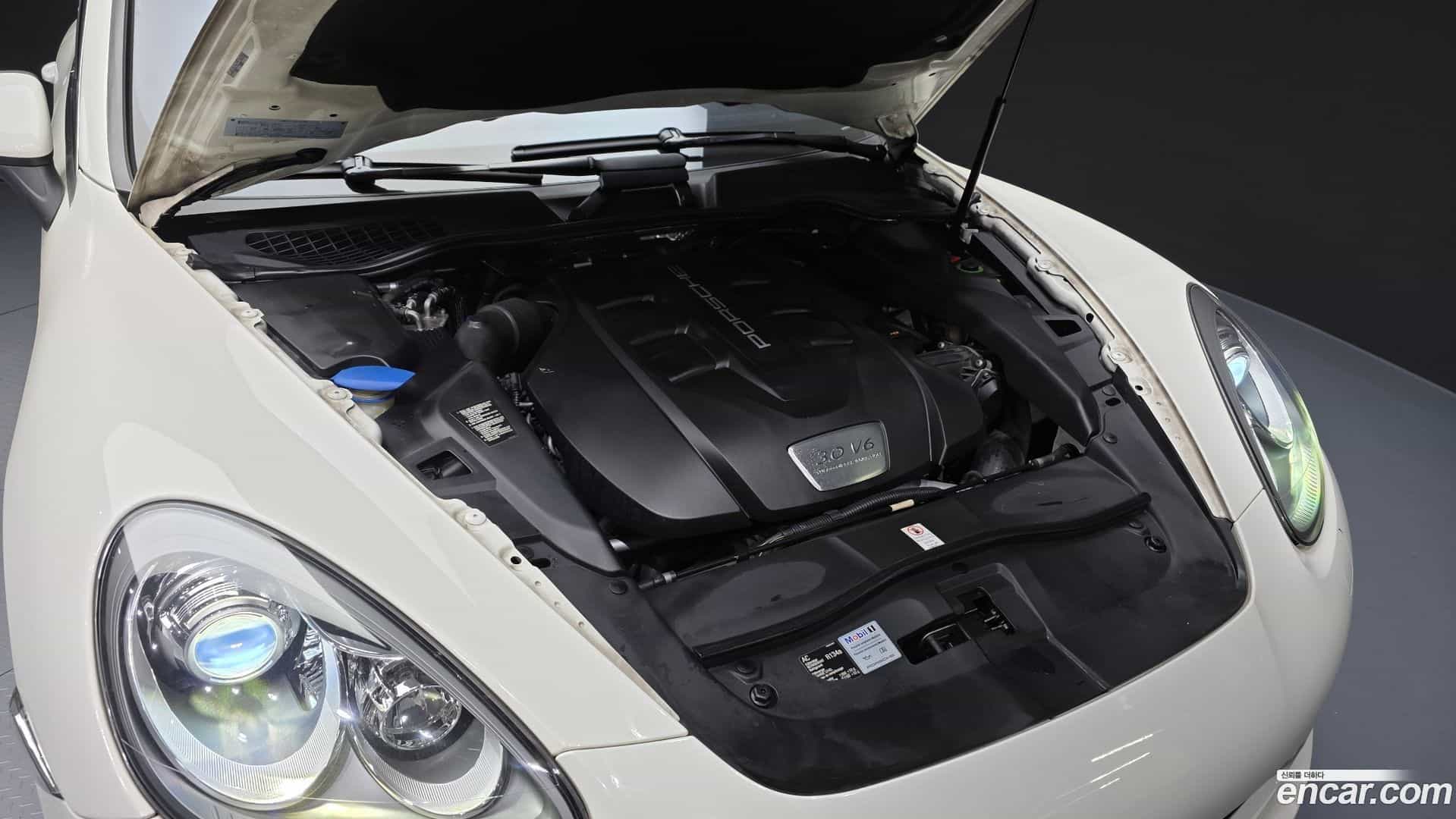 Cayenne Porsche 2012.0-INNER-006