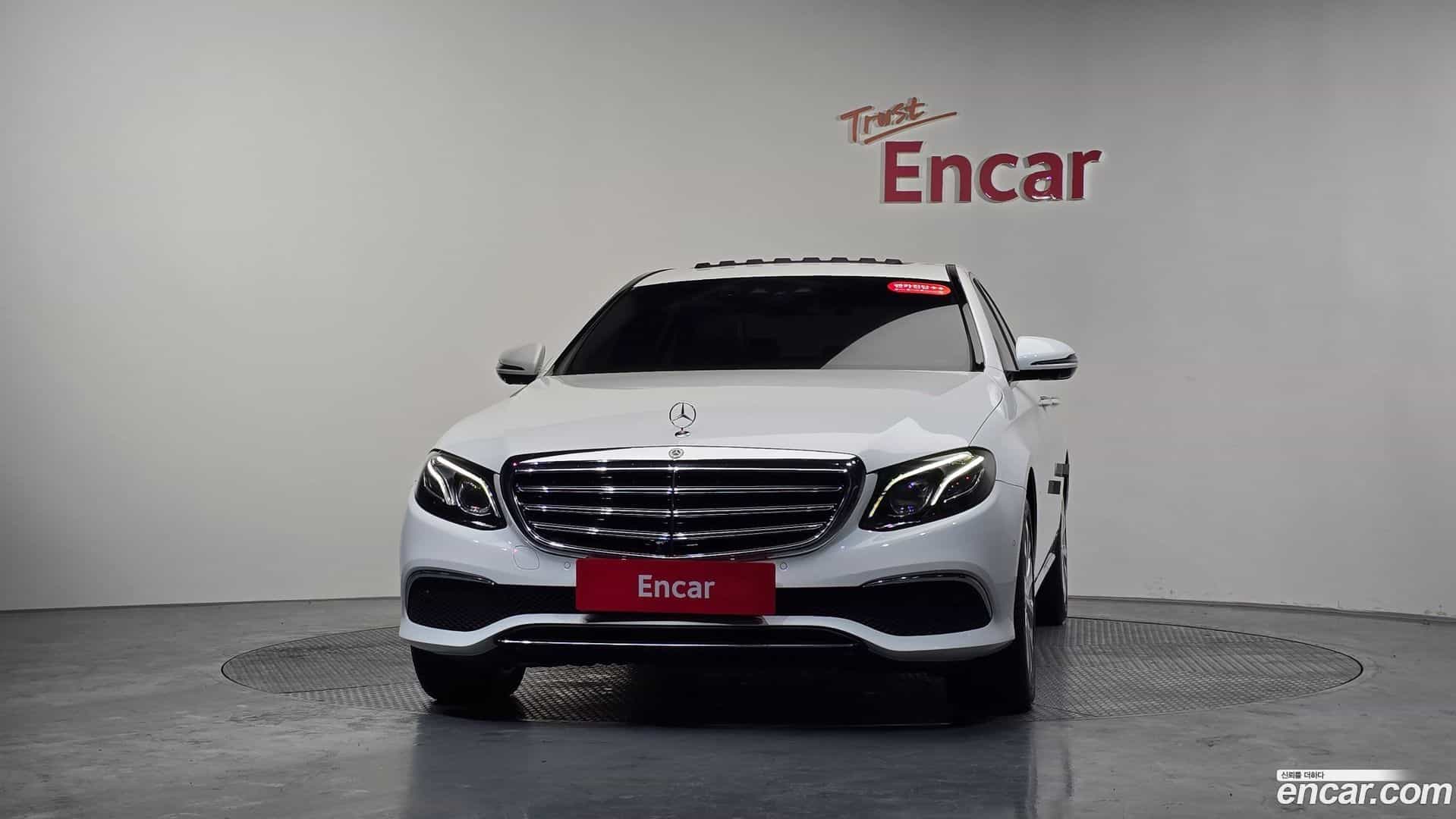 E-Class Mercedes-Benz 2018.4-OUTER-003
