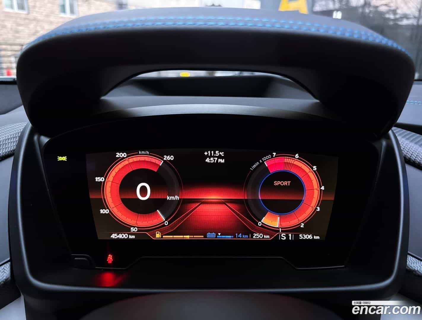 i8 BMW 2016.11-OPTION-015