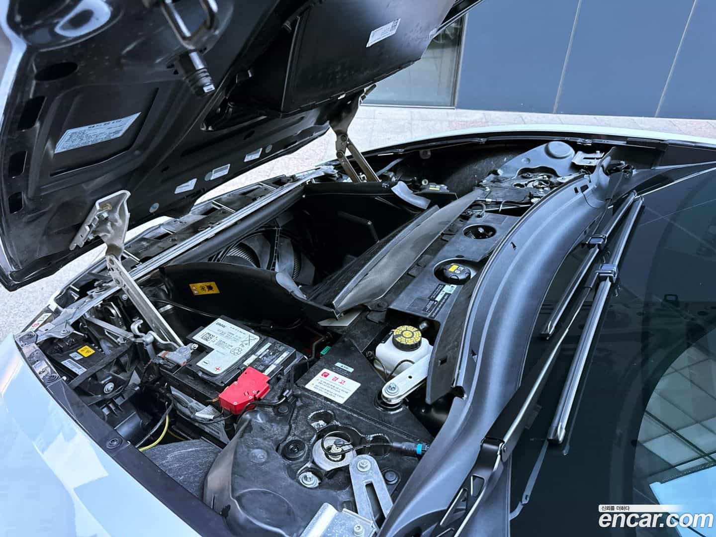 i8 BMW 2016.11-OPTION-023