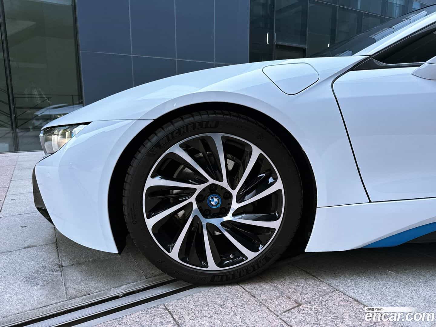 i8 BMW 2016.11-OPTION-024