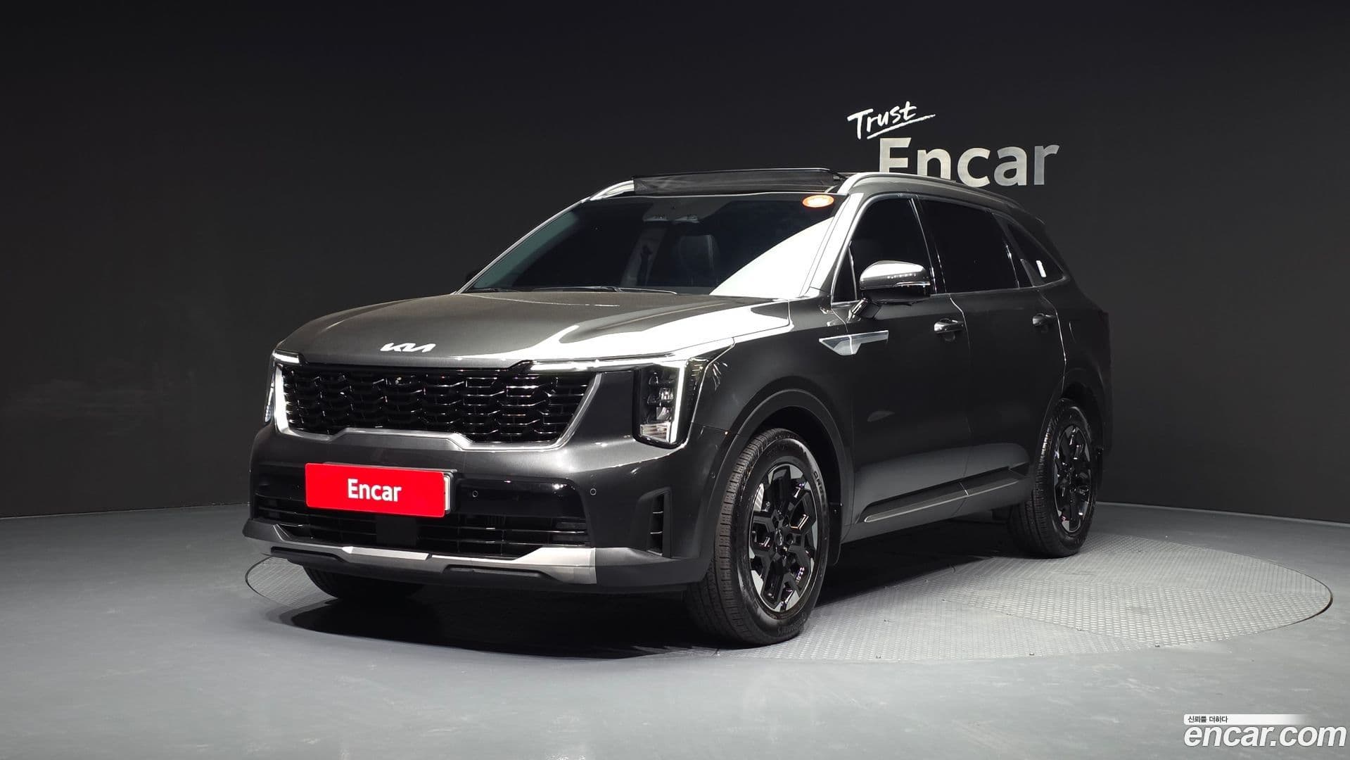 Main__Slider__Photo:Sorento Kia 2024.5-0