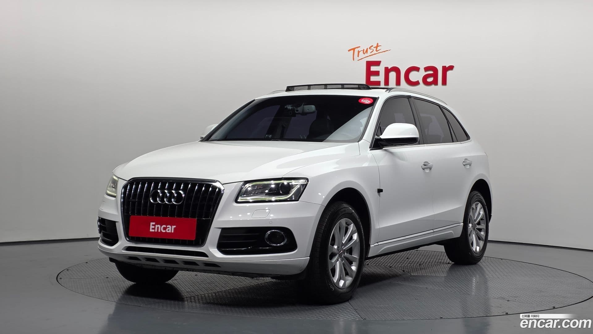 Main__Slider__Photo:Q5 Audi 2015.1-0