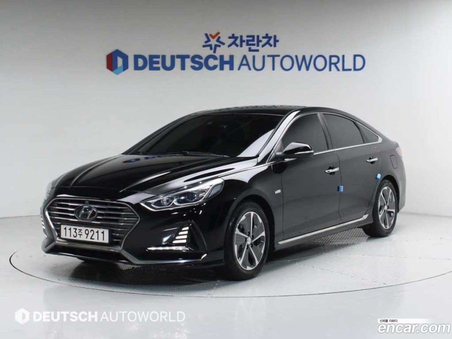 Main__Slider__Photo:Sonata Hyundai 2017.11-0