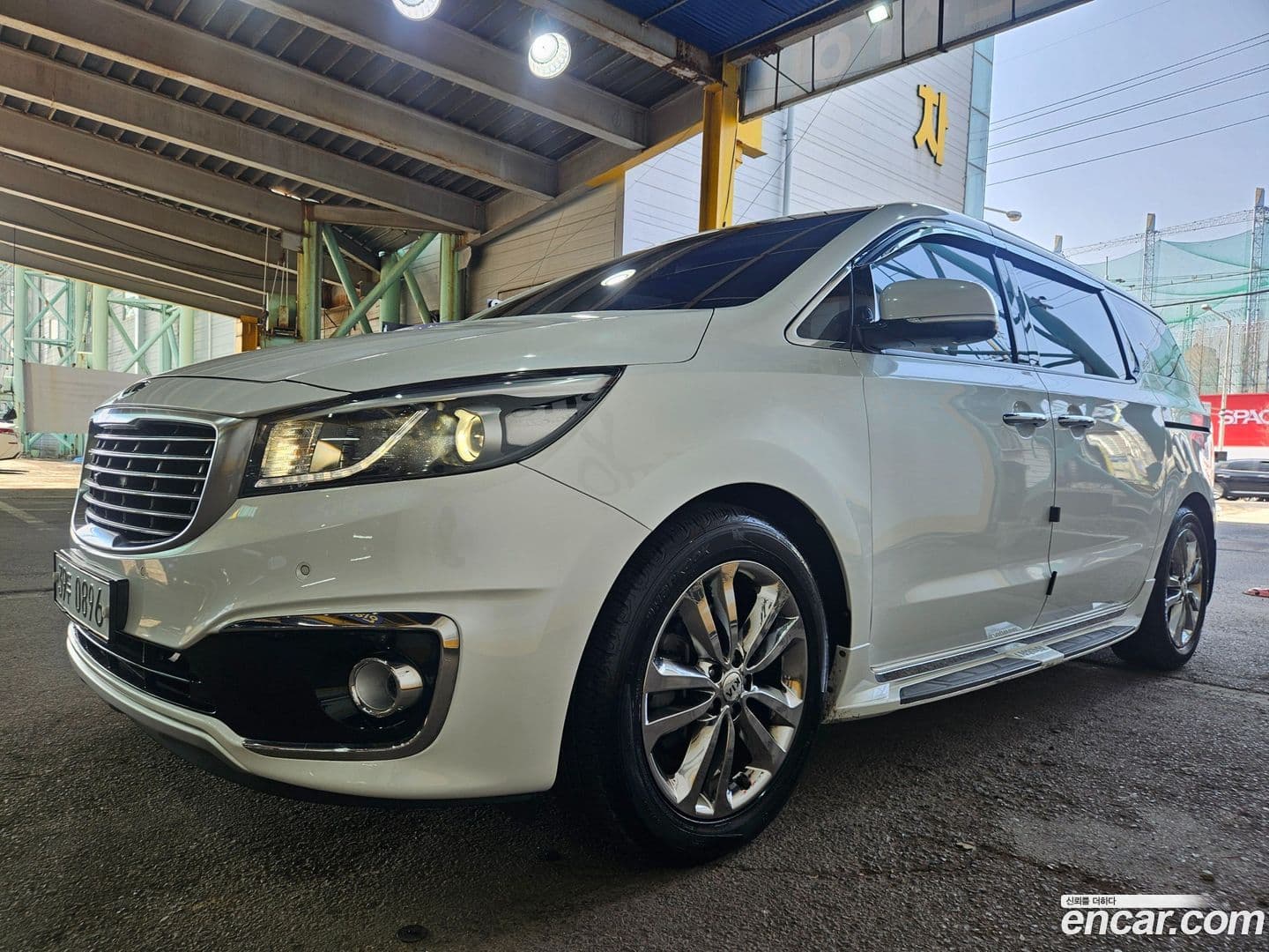 Main__Slider__Photo:Canival Kia 2016.5-0