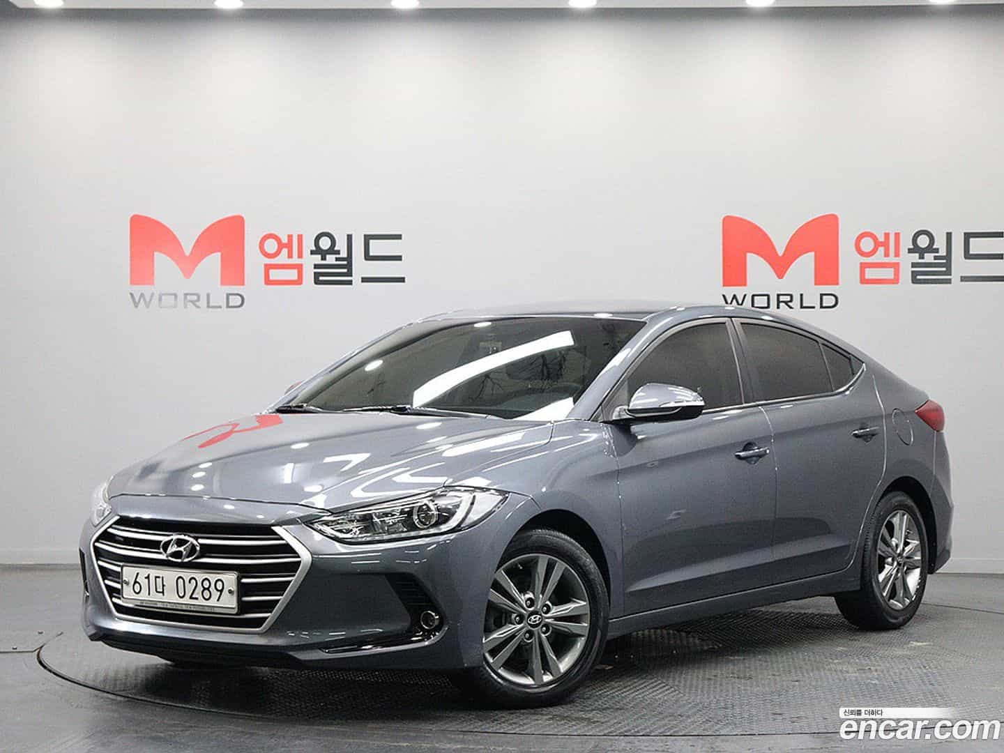AVANTE Hyundai 2016.8-OUTER-001