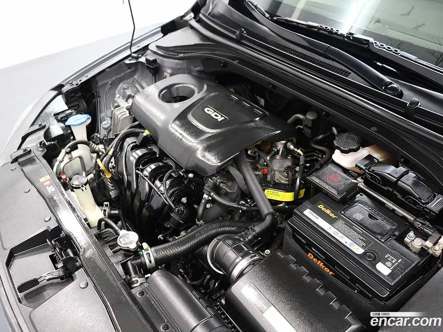 AVANTE Hyundai 2016.8-OPTION-022