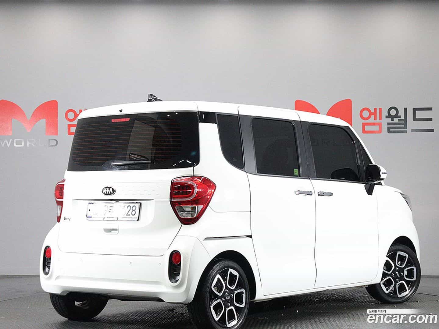 RAY Kia 2021.1-OUTER-003