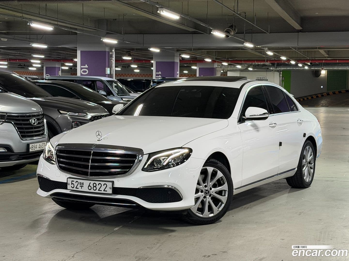Main__Slider__Photo:E-Class Mercedes-Benz 2019.2-0