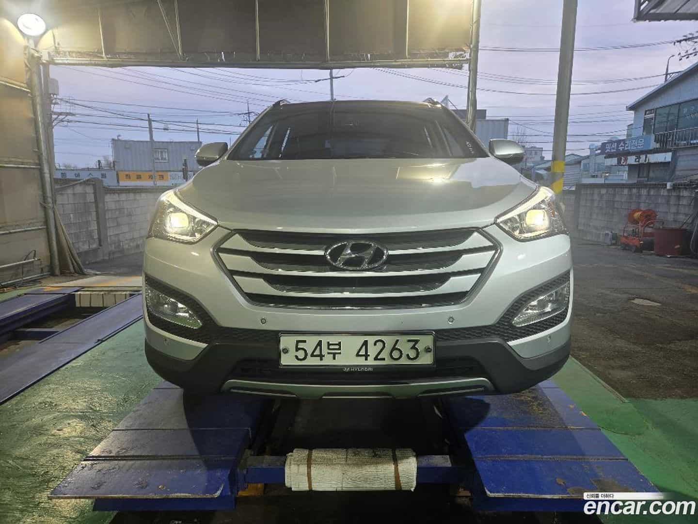 Santafe Hyundai 2015.4-OUTER-001