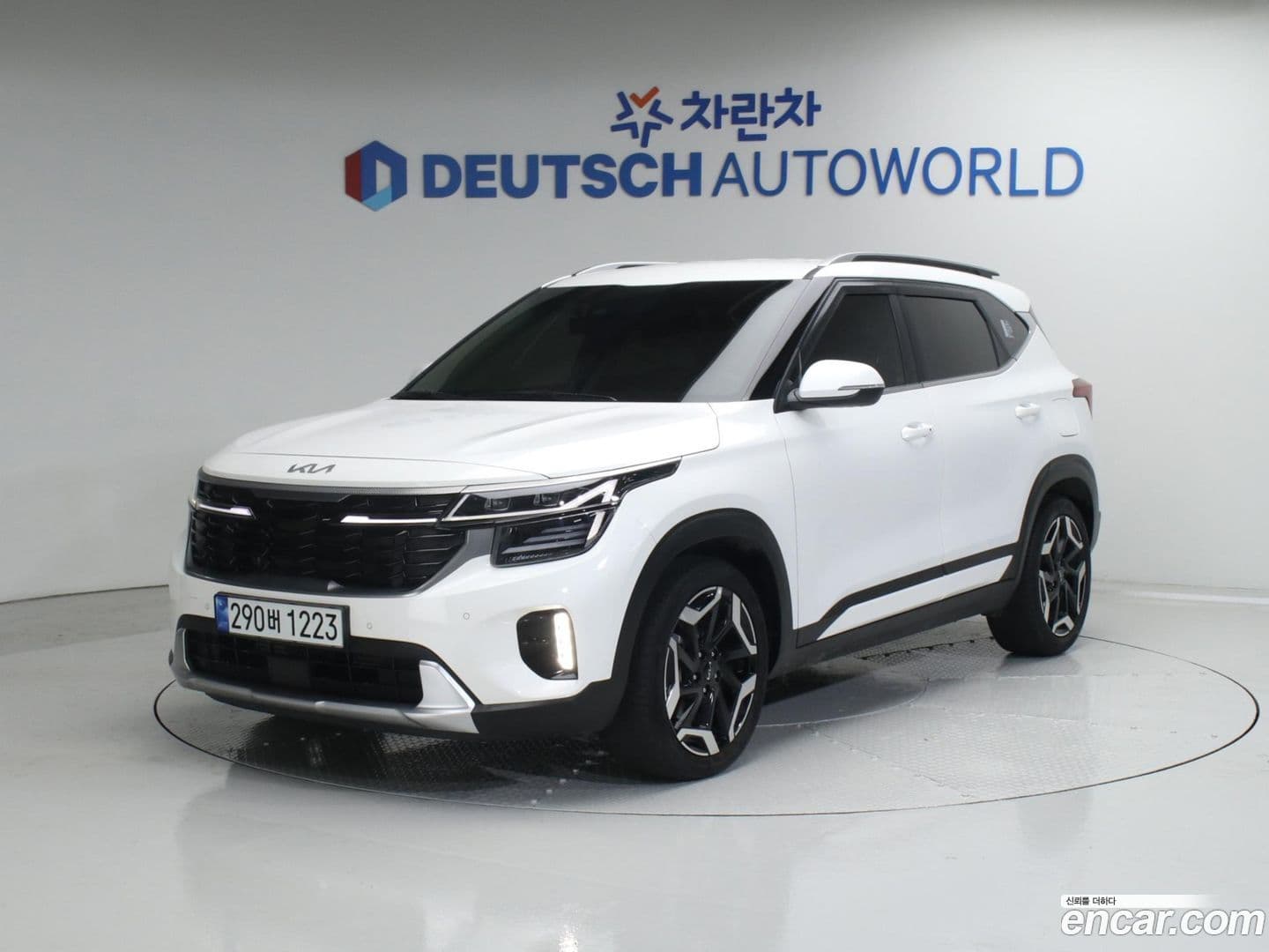 Main__Slider__Photo:Seltos Kia 2022.8-0