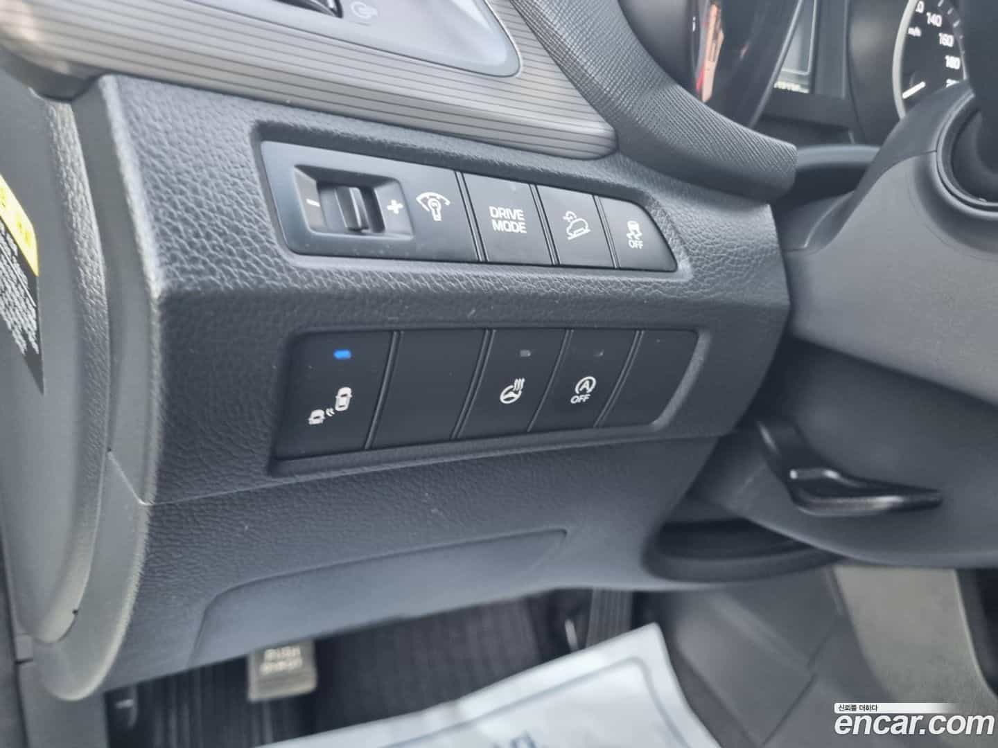 Maxcruz Hyundai 2017.2-INNER-009