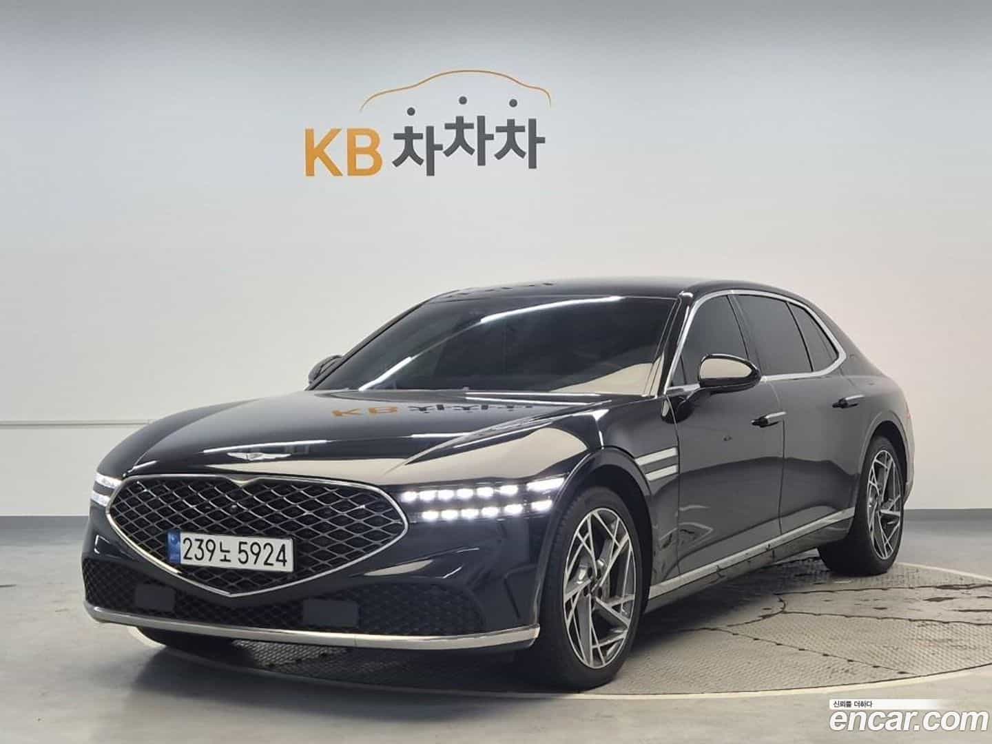 G90 Genesis 2022.8-OUTER-001