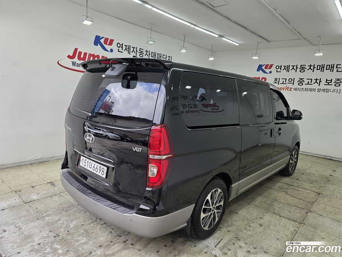 Starex Hyundai 2020.2-INNER-006