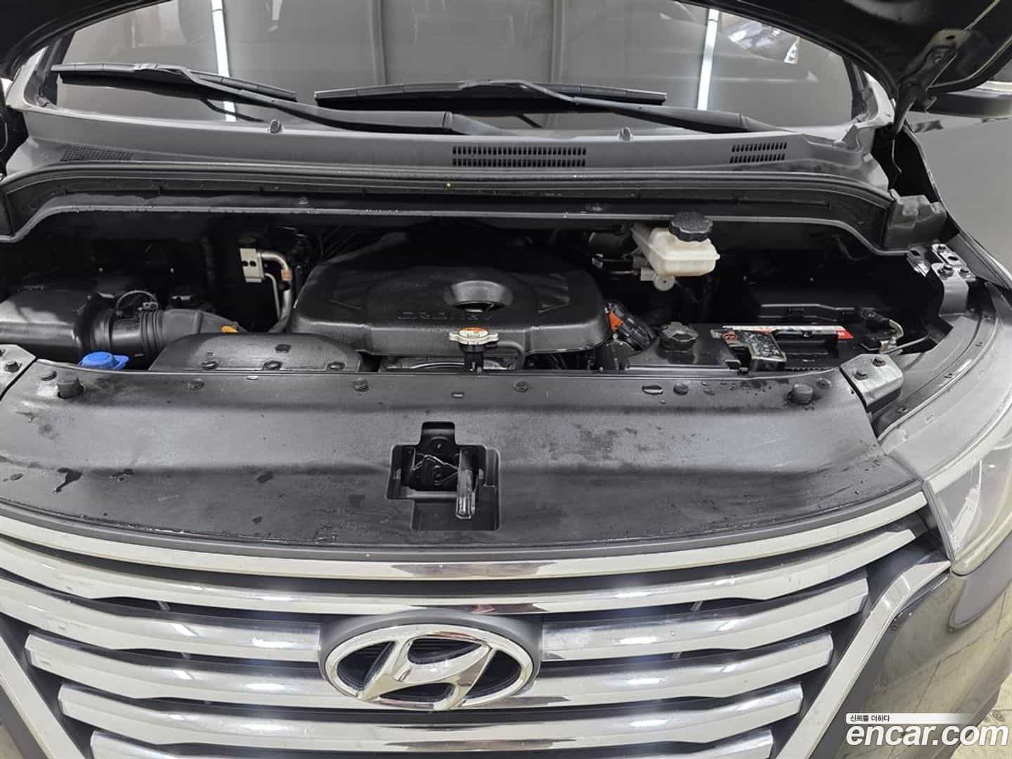 Starex Hyundai 2020.2-INNER-007
