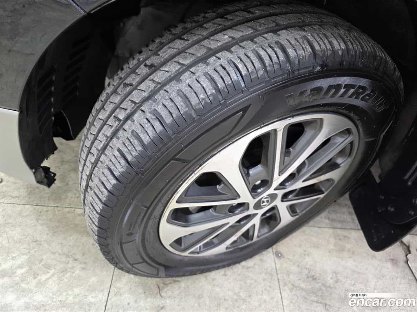 Starex Hyundai 2020.2-INNER-008