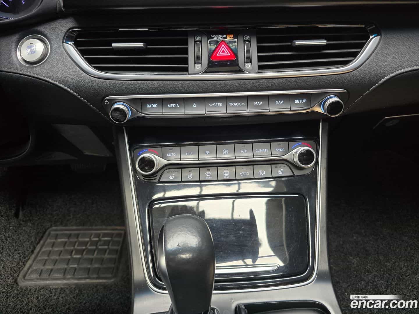 Grandeur Hyundai 2017.0-OPTION-015