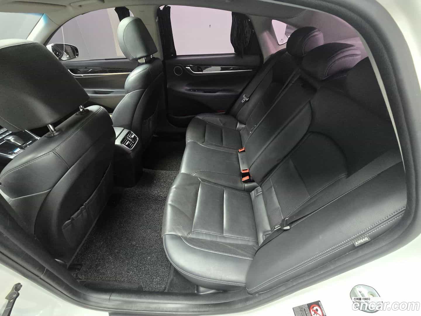 Grandeur Hyundai 2017.0-OPTION-018