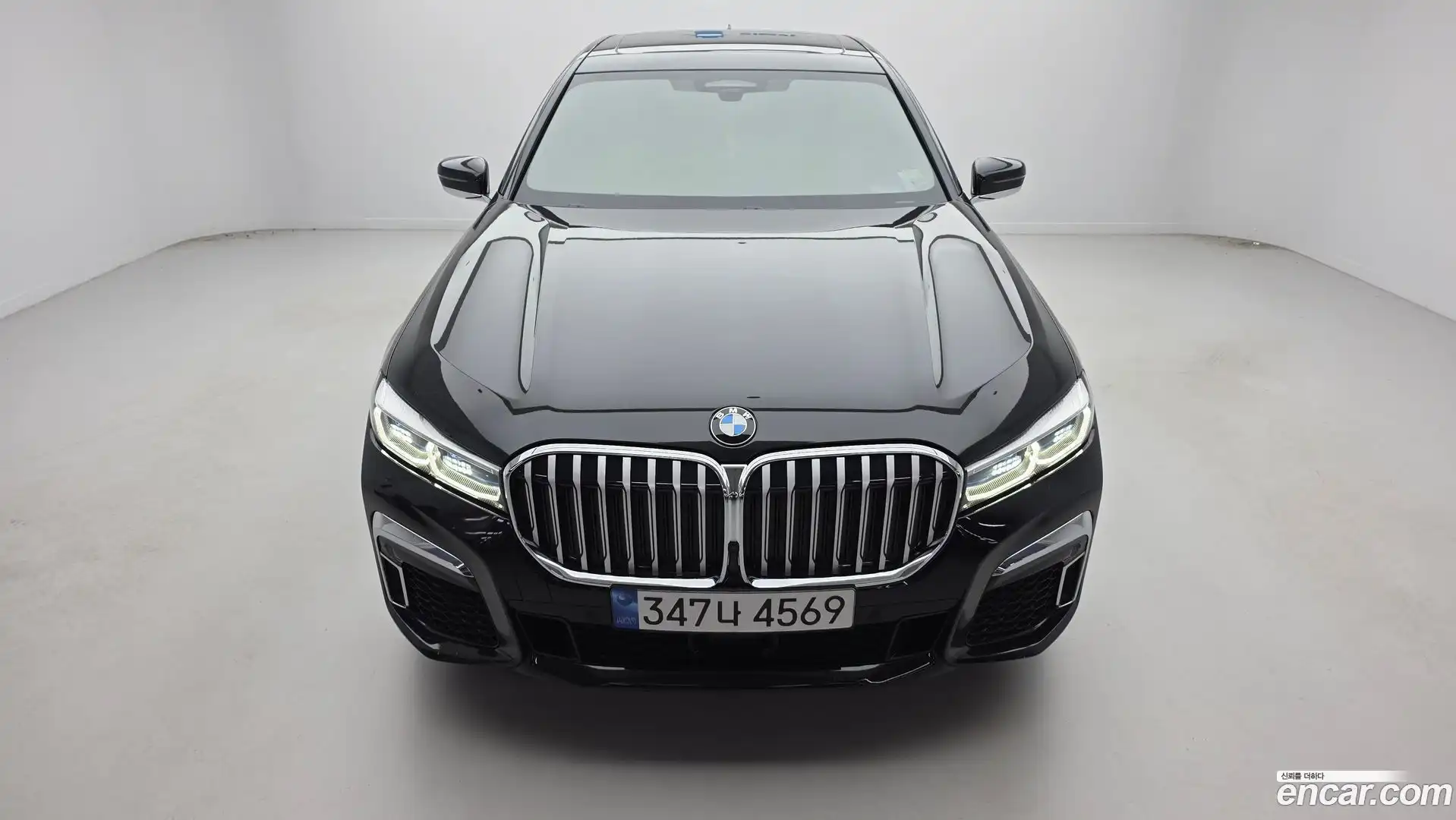 7-Series BMW 2022.7-OUTER-001