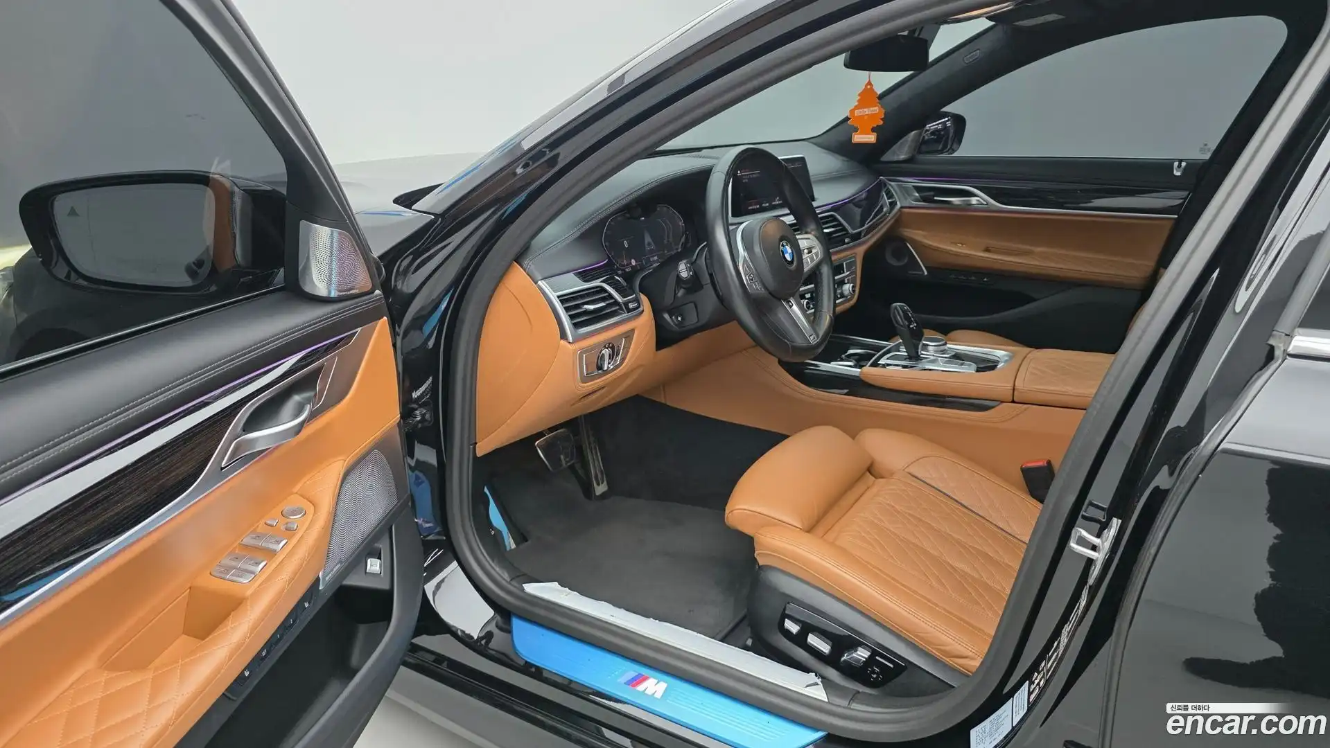 7-Series BMW 2022.7-INNER-010