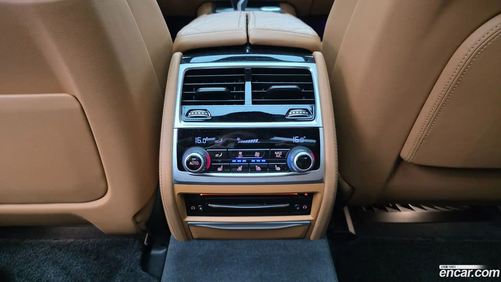 7-Series BMW 2022.7-OPTION-020
