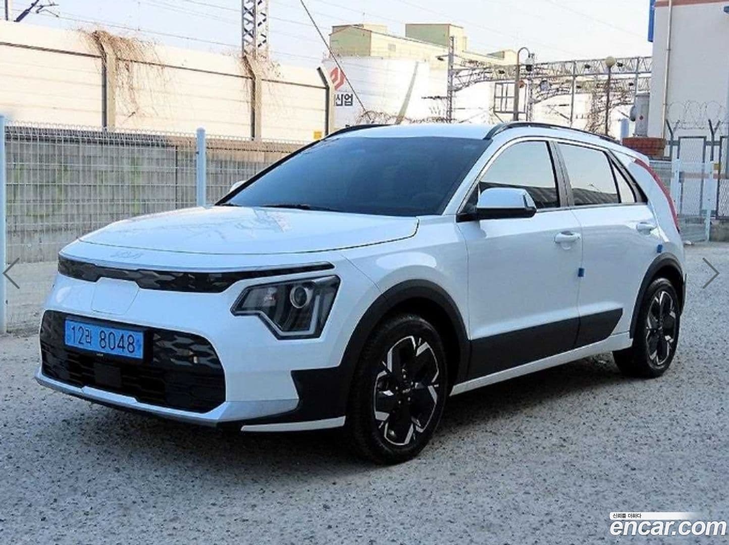Main__Slider__Photo:Niro Kia 2022.10-0